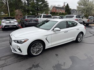 Used 2020 Genesis G70 2.0T image 1