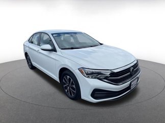Used 2024 Volkswagen Jetta S image 1