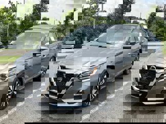 Used 2022 Nissan Altima 2.5 SV w/ SV Premium Package image 1