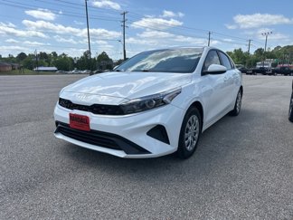 Used 2023 Kia Forte LX image 1
