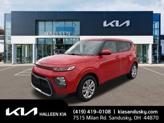 Used 2020 Kia Soul LX image 1