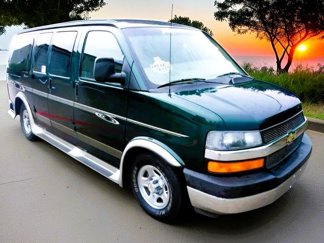 Used 2003 Chevrolet Express 1500 w/ Preferred Equipment Group 4 image 1