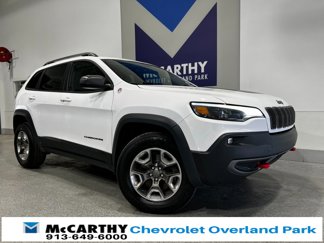 Used 2019 Jeep Cherokee Trailhawk image 1