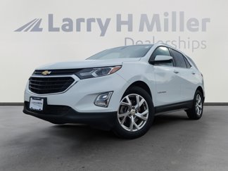 Used 2018 Chevrolet Equinox LT w/ Sun & Infotainment Package image 1