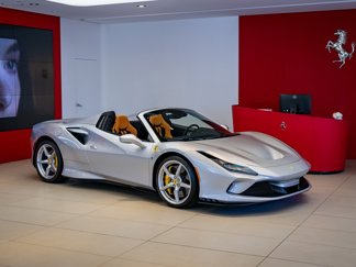 Used 2021 Ferrari F8 Tributo image 1