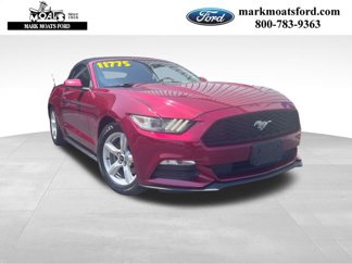 Used 2016 Ford Mustang Convertible image 1