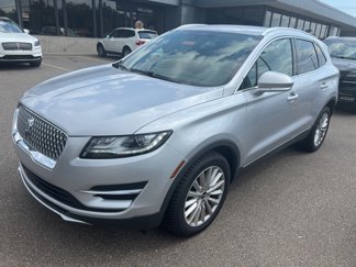 Used 2019 Lincoln MKC Premiere image 1