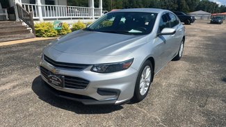Used 2018 Chevrolet Malibu LT image 1