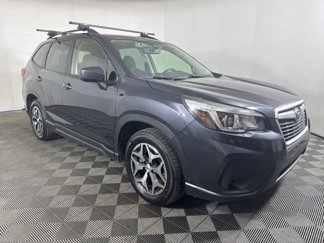 Used 2019 Subaru Forester Premium image 1