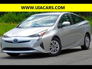Used 2017 Toyota Prius Four image 1