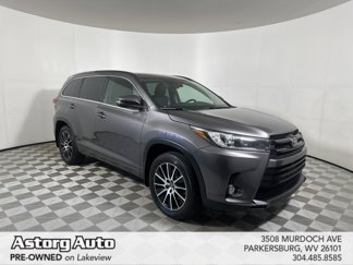Used 2018 Toyota Highlander SE image 1
