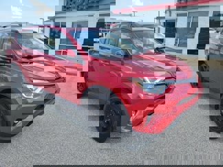 Used 2017 Toyota RAV4 XLE image 1