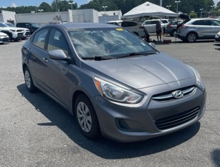 Used 2015 Hyundai Accent GLS image 1