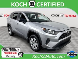 Used 2022 Toyota RAV4 LE image 1