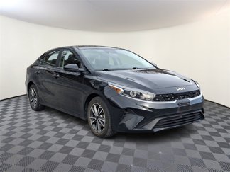 Used 2022 Kia Forte LXS image 1