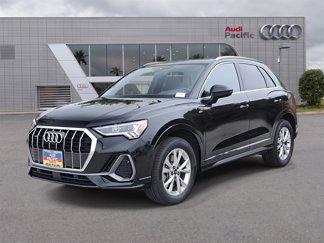 Used 2022 Audi Q3 2.0T Premium Plus w/ Premium Plus Package image 1