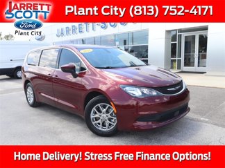 Used 2021 Chrysler Voyager LX w/ Cold Weather Group image 1
