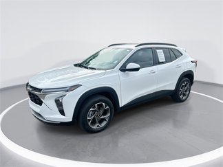 Used 2024 Chevrolet Trax LT w/ LT Convenience Package image 1