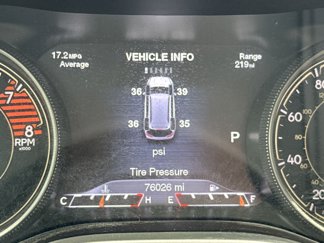 Used 2018 Jeep Cherokee Trailhawk w/ Quick Order Package 27L image 1