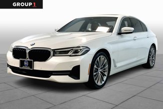 Certified 2022 BMW 530i xDrive w/ Convenience Package image 1