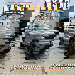 Used 2019 Jeep Grand Cherokee Laredo image 1