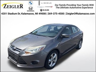 Used 2013 Ford Focus SE image 1