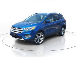 Used 2019 Ford Escape Titanium image 1