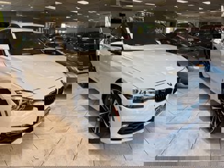 Used 2018 BMW 330e image 1