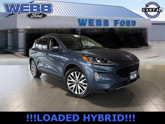 Used 2020 Ford Escape Titanium image 1