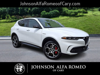 New 2025 Alfa Romeo Tonale w/ Premium Package image 1