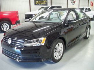Used 2016 Volkswagen Jetta SE image 1