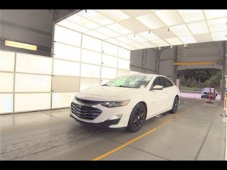 Used 2020 Chevrolet Malibu LT image 1