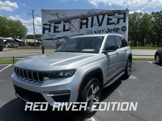 Used 2024 Jeep Grand Cherokee Limited w/ Trailer Tow Package image 1