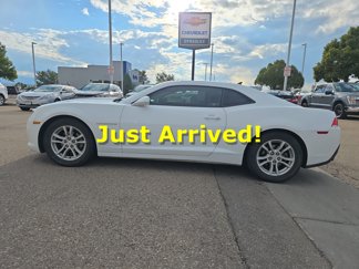 Used 2015 Chevrolet Camaro LT image 1