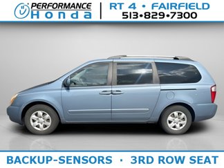 Used 2010 Kia Sedona LX image 1