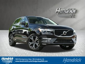 Used 2022 Volvo XC60 B5 Momentum w/ Advanced Package image 1