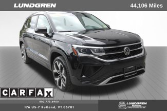 Used 2022 Volkswagen Taos SEL image 1