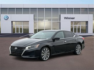 Used 2023 Nissan Altima 2.5 SL image 1