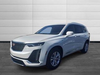 New 2025 Cadillac XT6 Luxury image 1