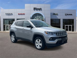 Used 2022 Jeep Compass Latitude w/ Convenience Group image 1