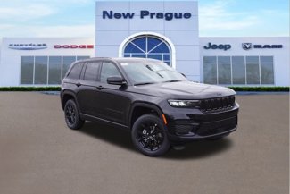 New 2025 Jeep Grand Cherokee Altitude image 1