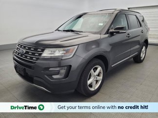 Used 2016 Ford Explorer XLT w/ Equipment Group 202A image 1