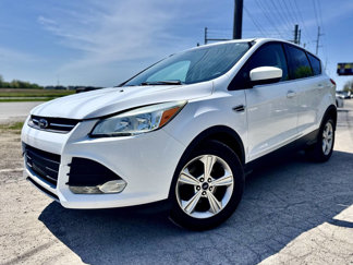 Used 2015 Ford Escape SE image 1