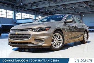 Used 2017 Chevrolet Malibu LT image 1