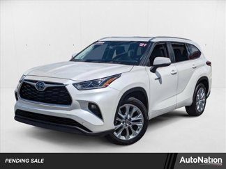 Used 2021 Toyota Highlander Limited image 1