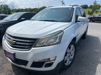 Used 2017 Chevrolet Traverse LT w/ Style and Technology Package image 1