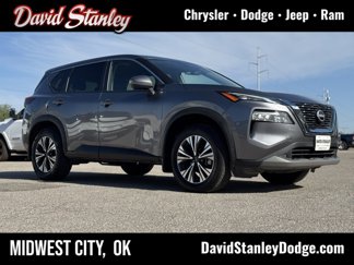 Used 2023 Nissan Rogue SV image 1