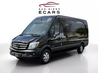 Used 2015 Mercedes-Benz Sprinter 2500 image 1