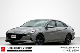 Used 2023 Hyundai Elantra SEL image 1