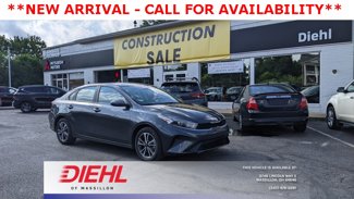 Used 2023 Kia Forte LXS w/ LXS Technology Package image 1